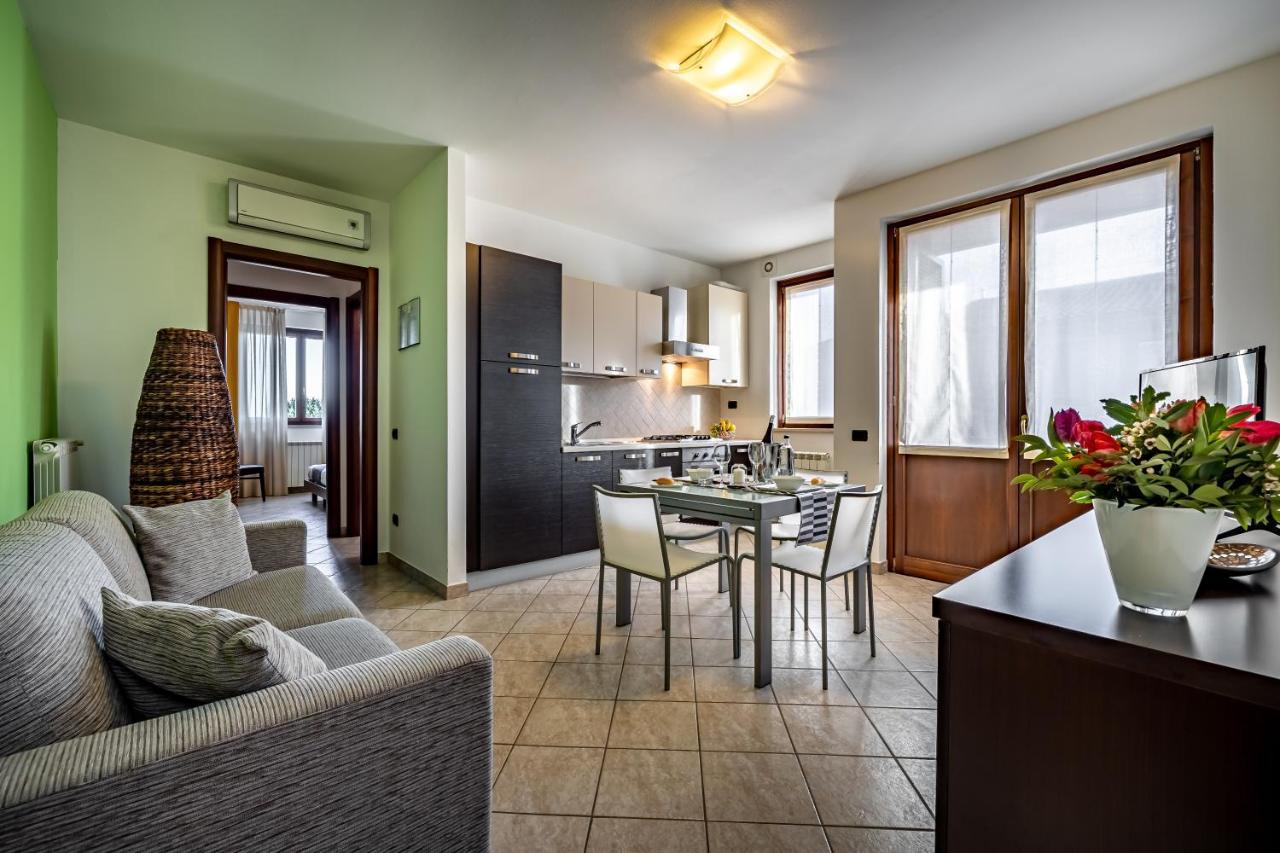 Casa Vacanze Arianna Rosia ภายนอก รูปภาพ