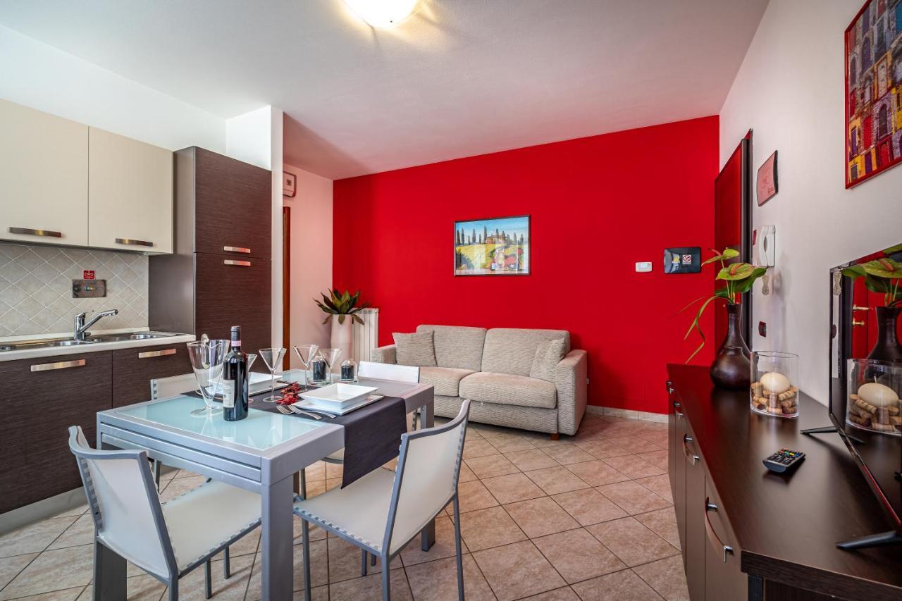 Casa Vacanze Arianna Rosia ภายนอก รูปภาพ