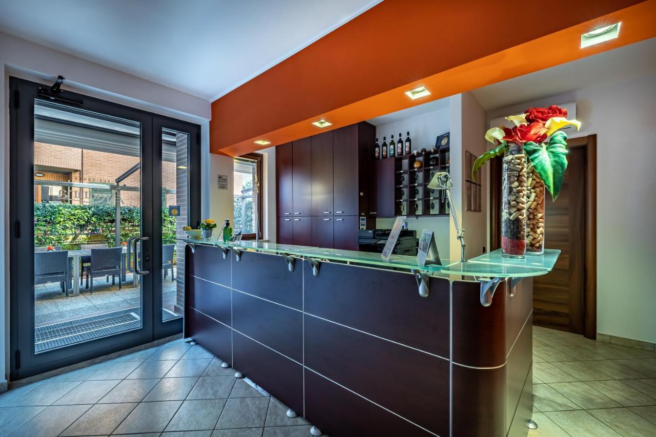 Casa Vacanze Arianna Rosia ภายนอก รูปภาพ