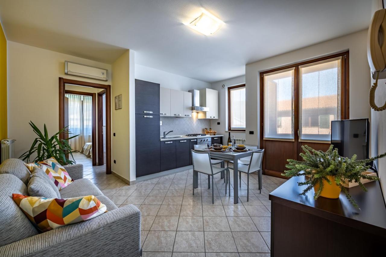 Casa Vacanze Arianna Rosia ภายนอก รูปภาพ